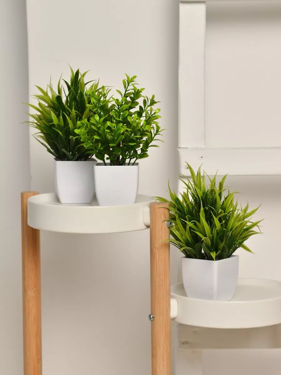Small Fake Plants Artificial Plastic Plants in Pot Eucalyptus Plant Wheat Grass Shrub Plant Indoor Desk Coffee Table Bathroom Bedroom Home Decoration