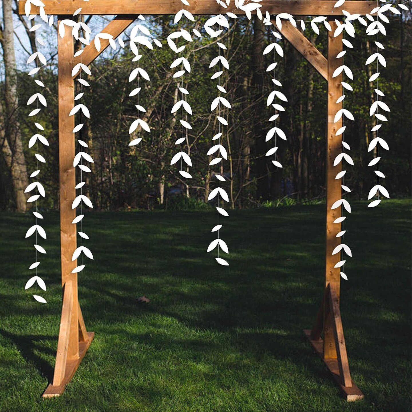 52 Ft White Party Decorations Leaf Garland Kit Paper Hanging White Leaves Streamer Banner for Wedding Engagement Bridal Shower Bachelorette Birthday Baby Shower Showcase Garden Party Decor (4 Packs)