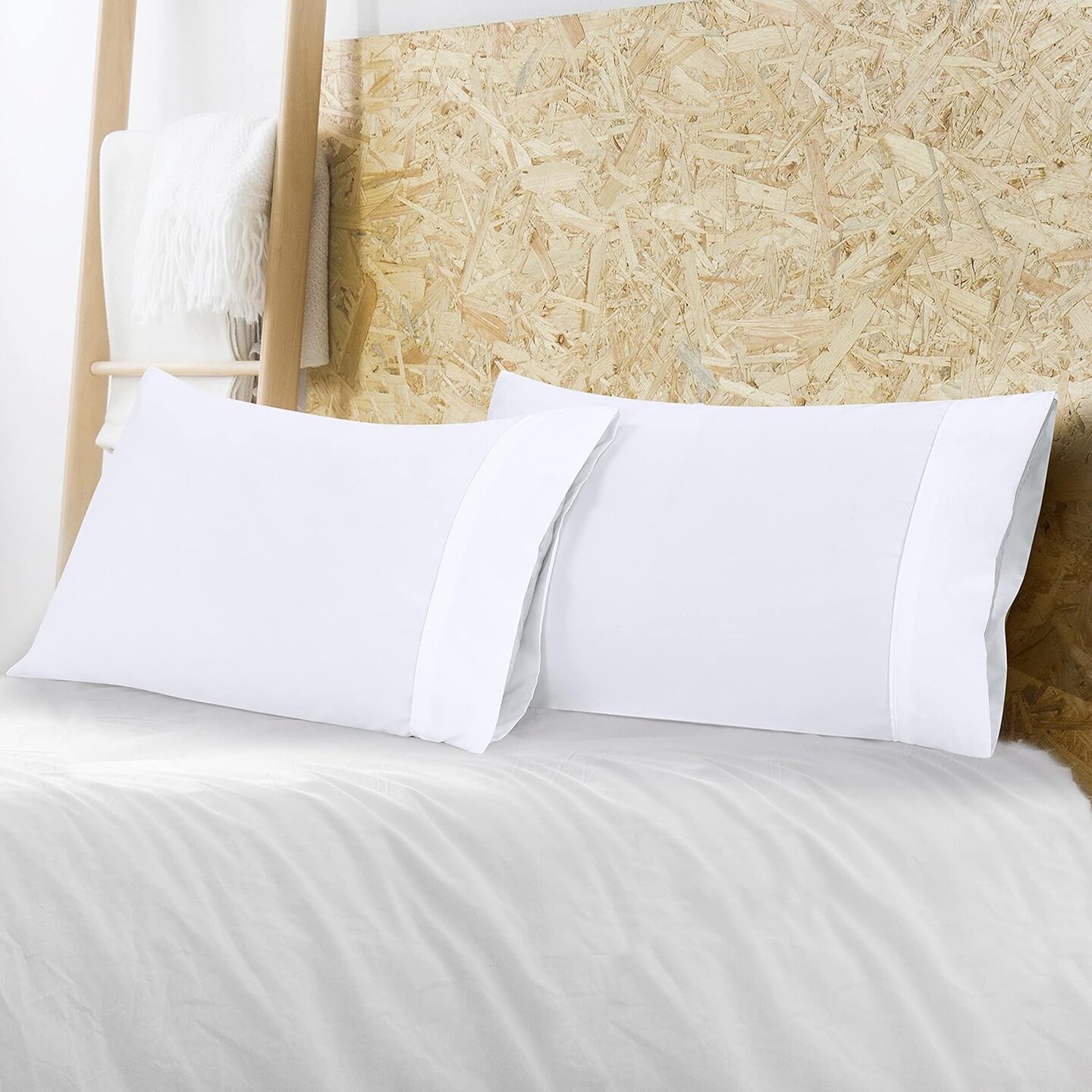White Pillowcase Set of 12 - Queen 20&#x22;x30&#x22; Bed Pillow Cover - 1800 Brushed Microfiber - Wrinkle &#x26; Fade Resistant - Bulk Pillow Cases - Hotel Quality Pillowcase 12 Pack (Queen, White)