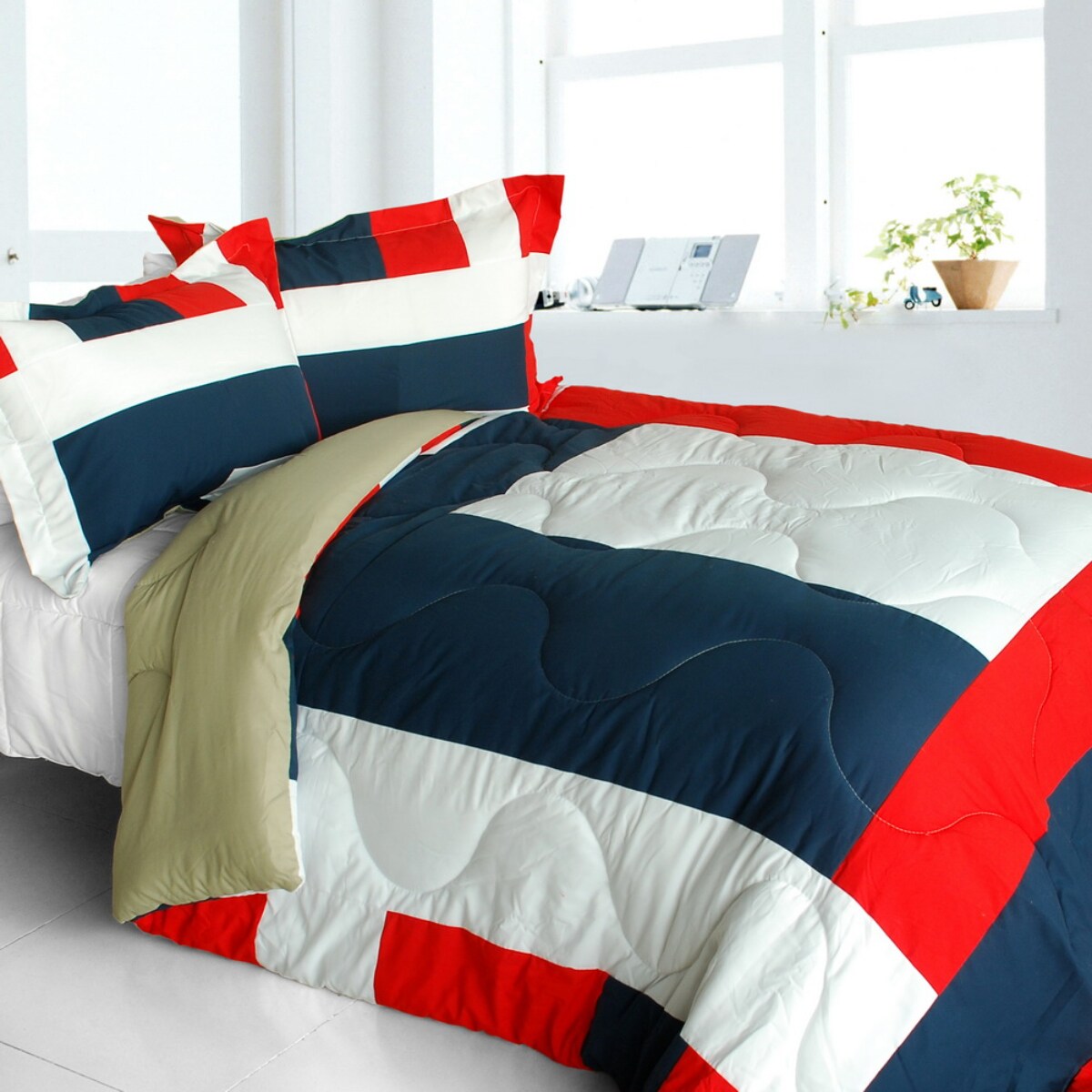 Reversible Handmade Comforter Set Patchwork Down Alt Quilt and Sham