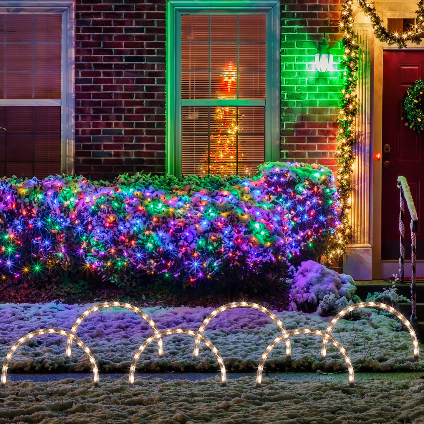 Northlight Lighted Christmas Arch Pathway Markers - Clear Lights - 6.75' White Wire - 3ct