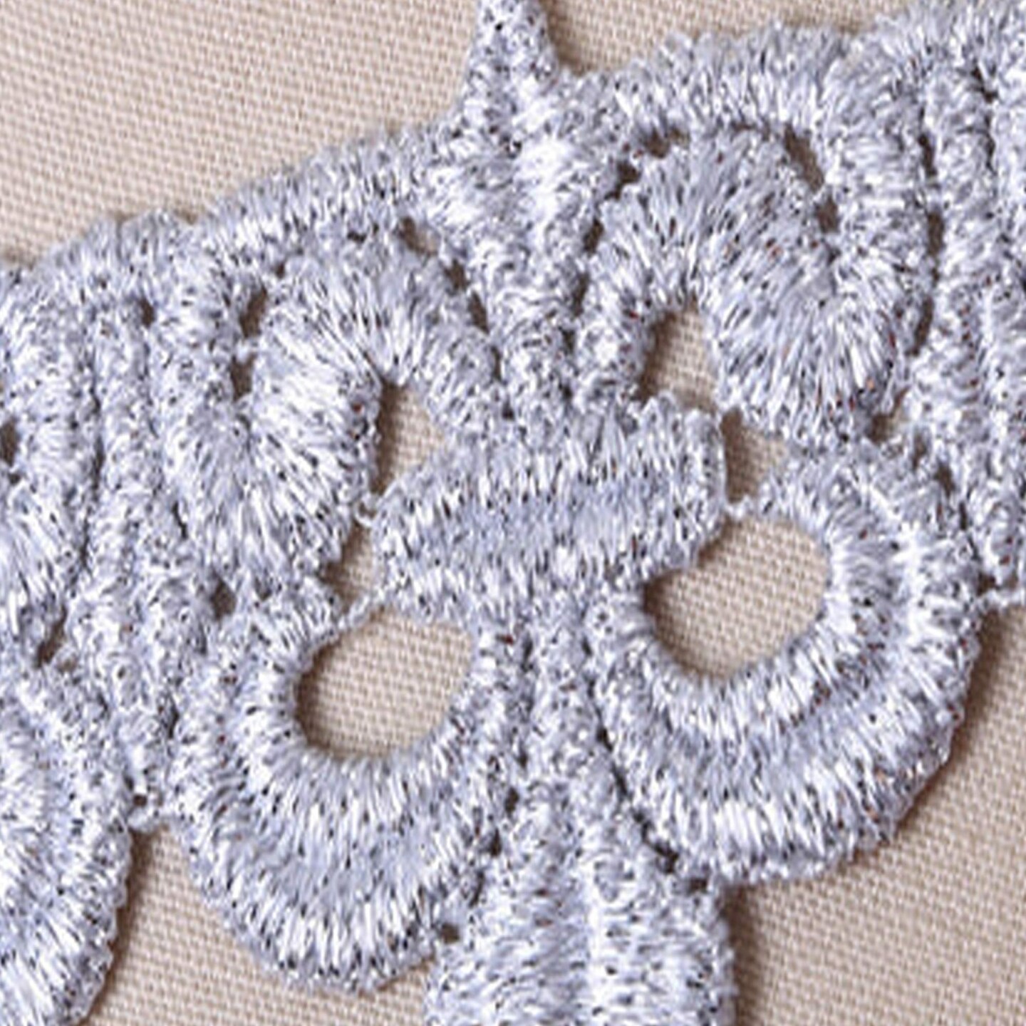 1 Yard Metallic Silver Venice Lace Trim 3.25 Inch Wide for Costumes Crowns and Home Decor