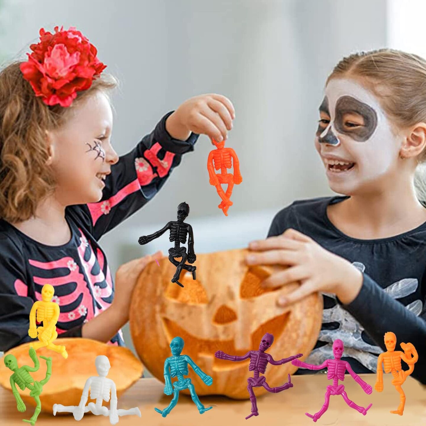 100 PCS Halloween Stretchy Skeleton Toys