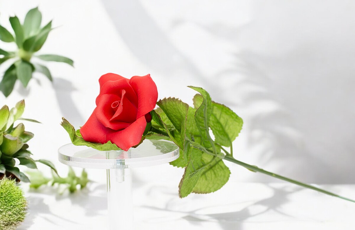 Ceramic Red Rose Flower with Stem - Set of 2, Romantic Decor, Wedding Decor, Valentines Gift, Gift for Her, Gift for Mom