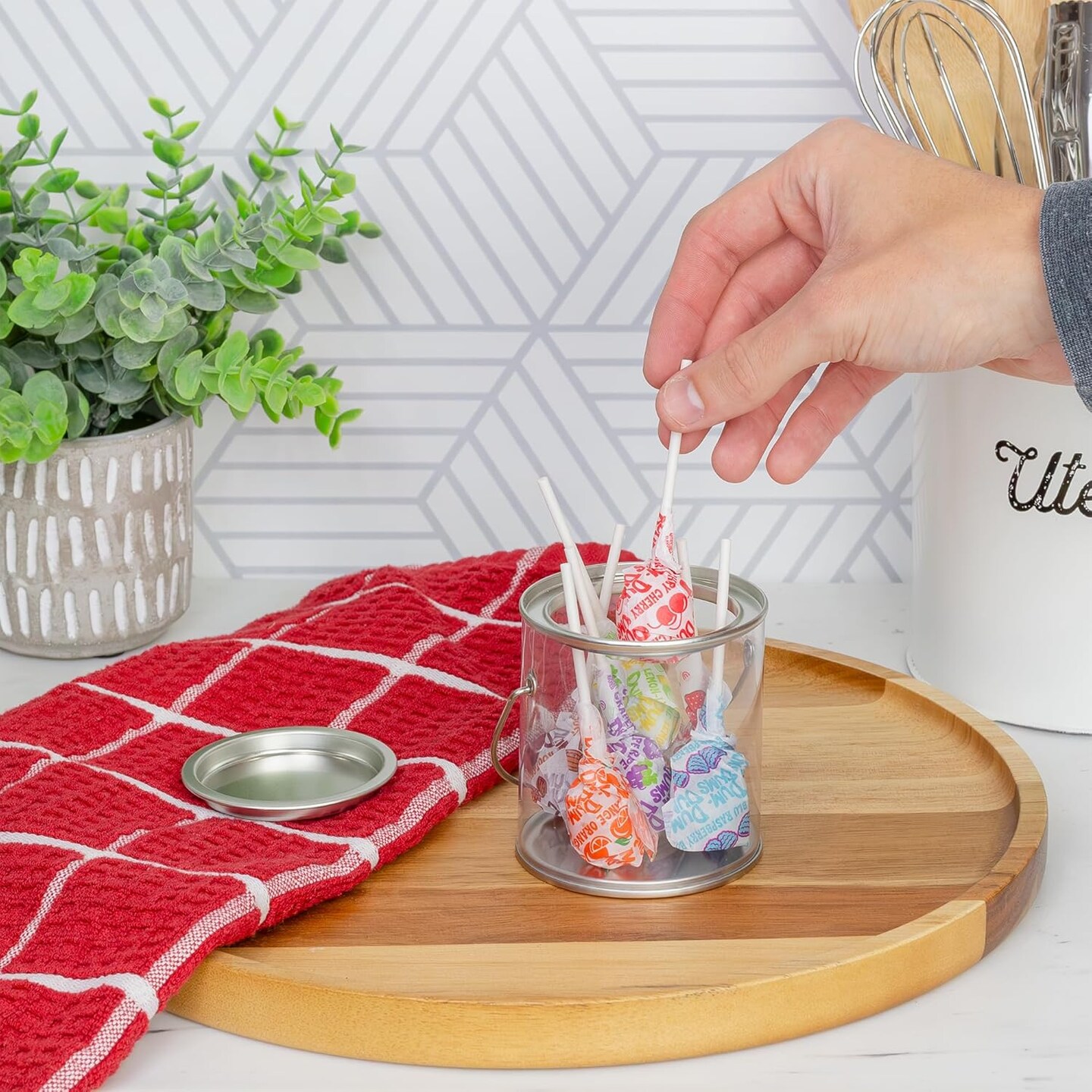 Brands Mini Clear Plastic Paint Cans (Silver) 9"L x 6"W x 3.5"H