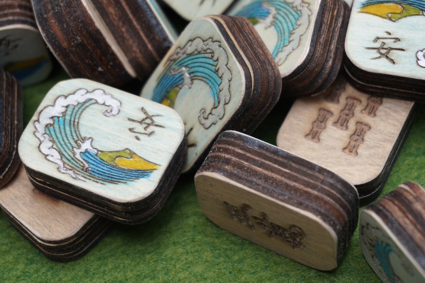 Chinese Wave - Handcrafted Hand-painted Wood Mahjong Tiles
