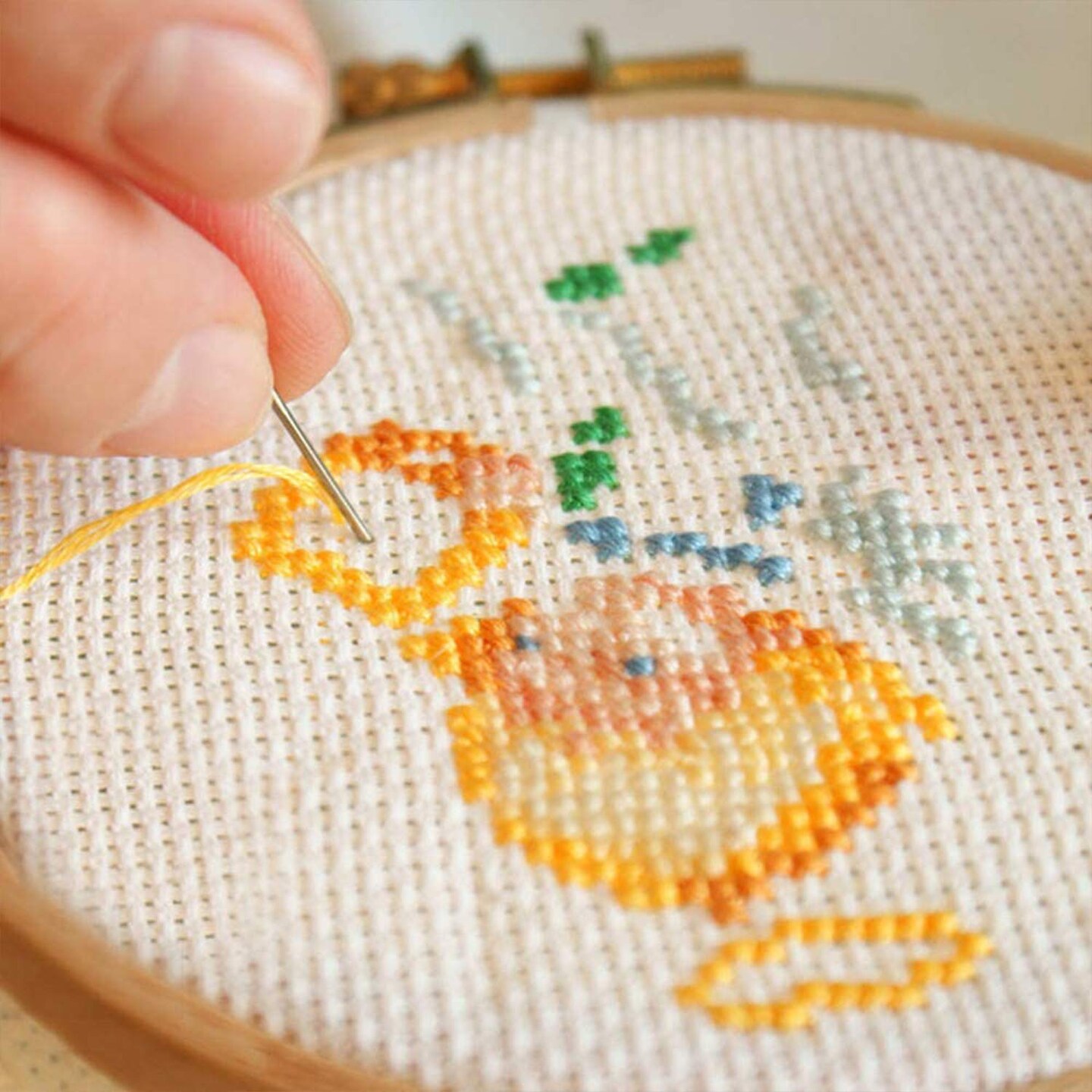 11pcs Cross Stitch Fabric DIY Cross Stitch Aida Cloth Fabric for Embroidery DIY Handmade Art Craft (5.9&#xD7;5.9in)