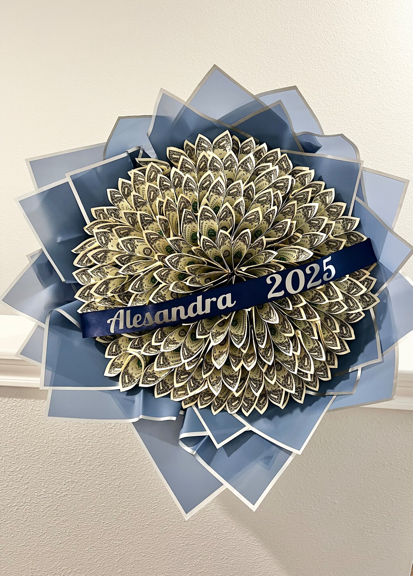 100 Dollar Money Bouquet for Birthdays, Holiday Presents, Graduation, Baby Shower, All Occasions