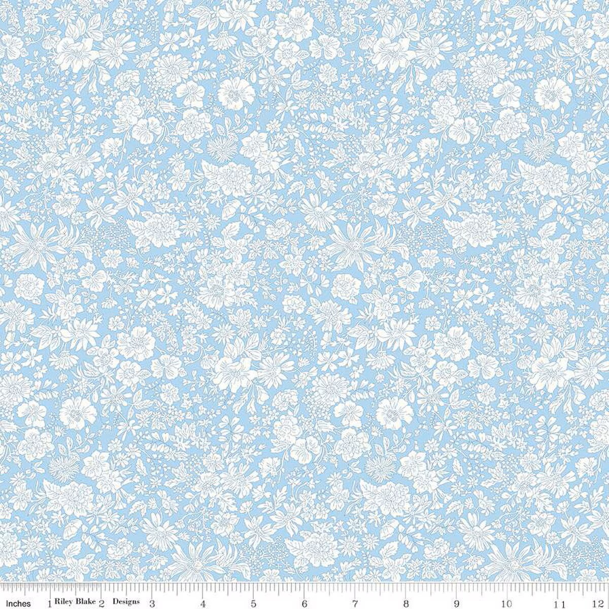 Fabric Liberty Blue Sky Emily Belle by the Quarter Yard 01666408A