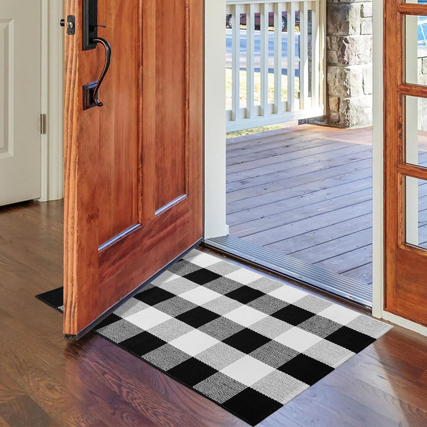 Buffalo Plaid Outdoor Rug 2x3 Cotton Woven Rug Black and White Checkered Rug Washable Front Porch Rug Fall Layered Door Mats Carpet for Indoor Outdoor Entryway Farmhouse Decor Area Rug
