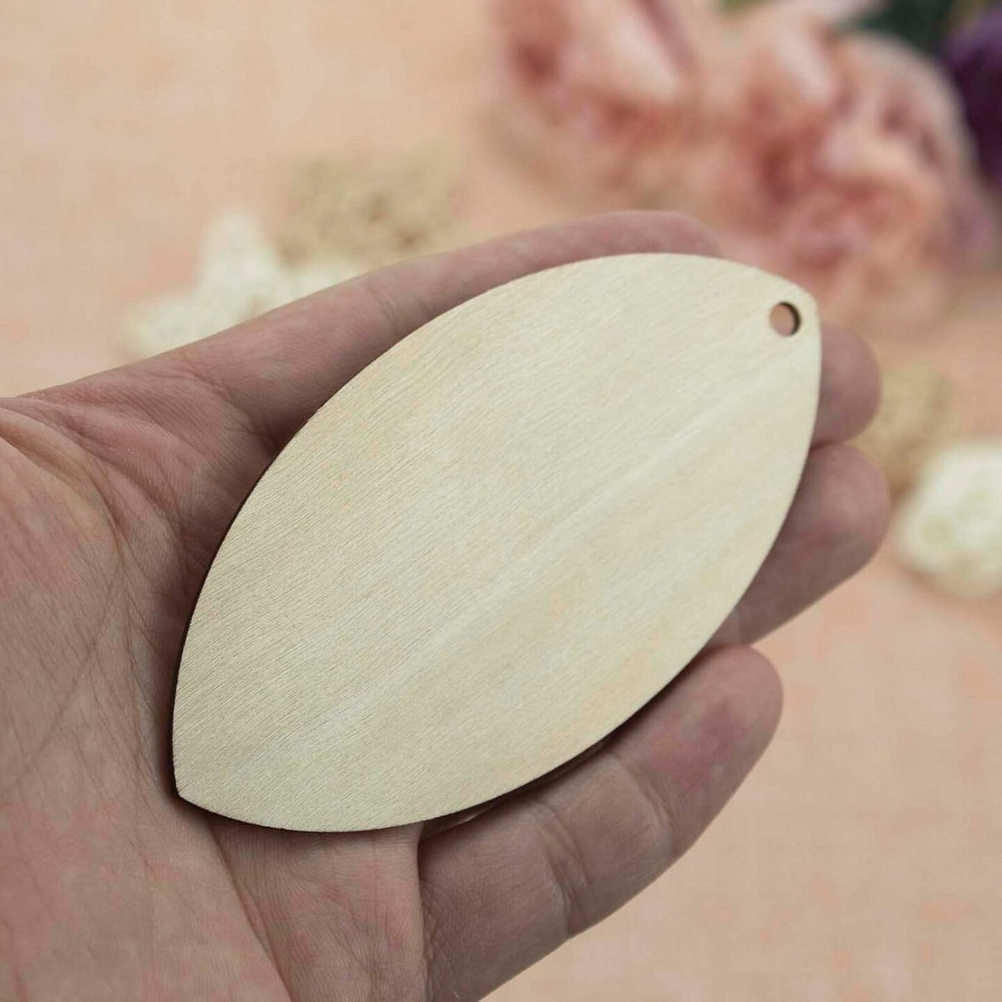 20pcs Surfboard Wood DIY Crafts Cutouts Wooden Surfboard Shaped Hanging Ornaments with Hole Hemp Ropes Wood Tags for DIY Projects Wedding Birthday Party Decorations