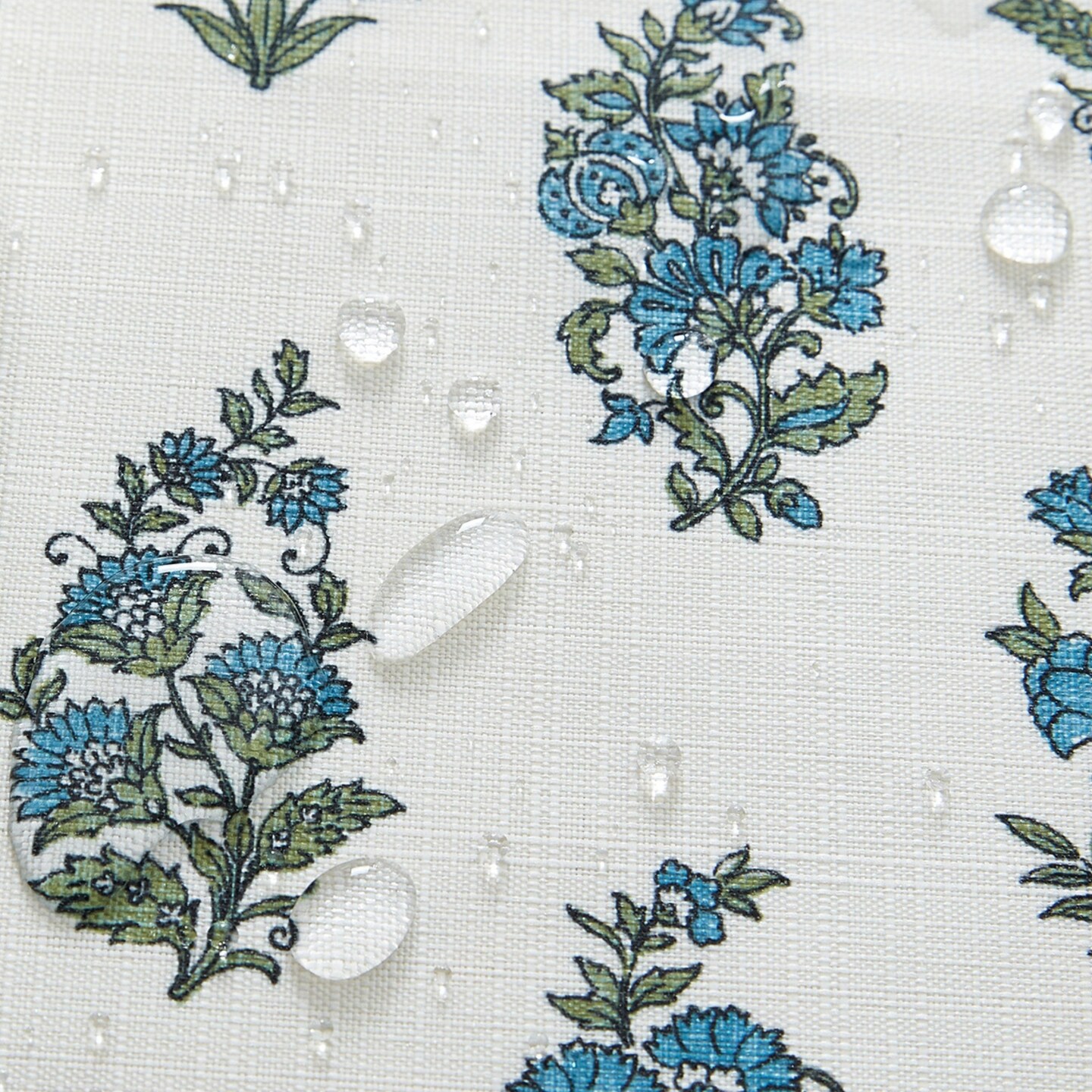 Threadmade Home Tropez Block Print Stain & Water Resistant Indoor/Outdoor Tablecloth, Multicolor - 60"W x 102"L