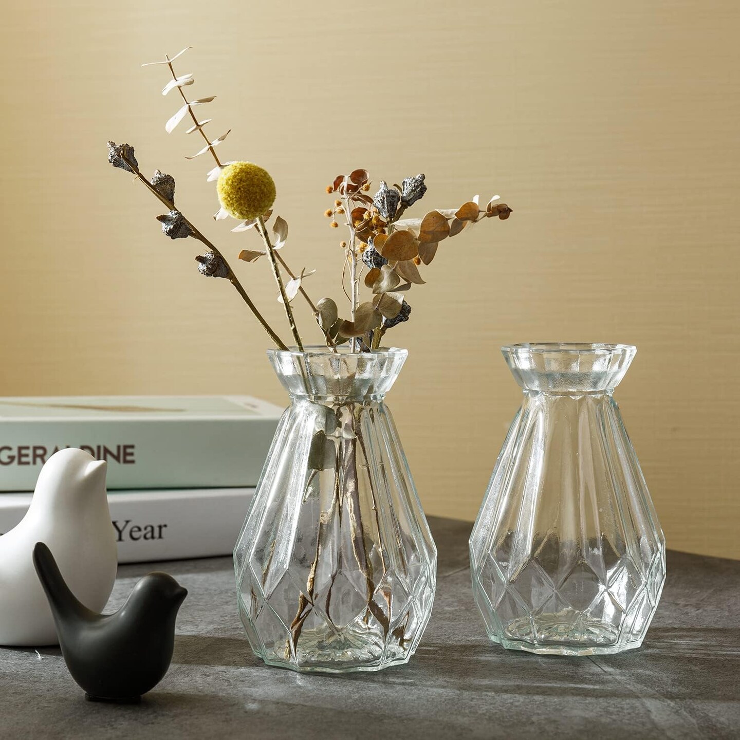 Small Glass Bud Vase, 5 Inch Decorative Flower Vases, Mini Vintage Style Centerpiece Vases with Diamond Faceted Design, Set of 2