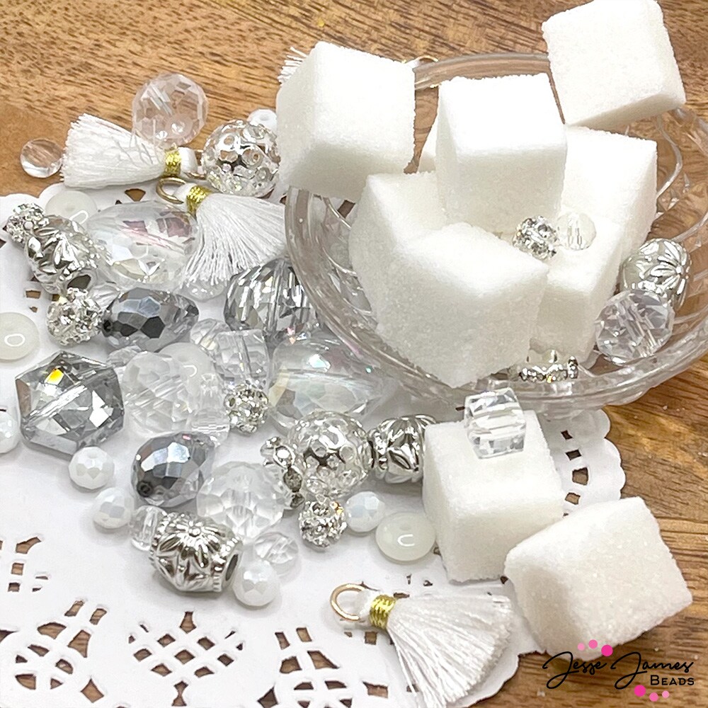 Jesse James Beads Mini Bead Mix in Sugar Crystal