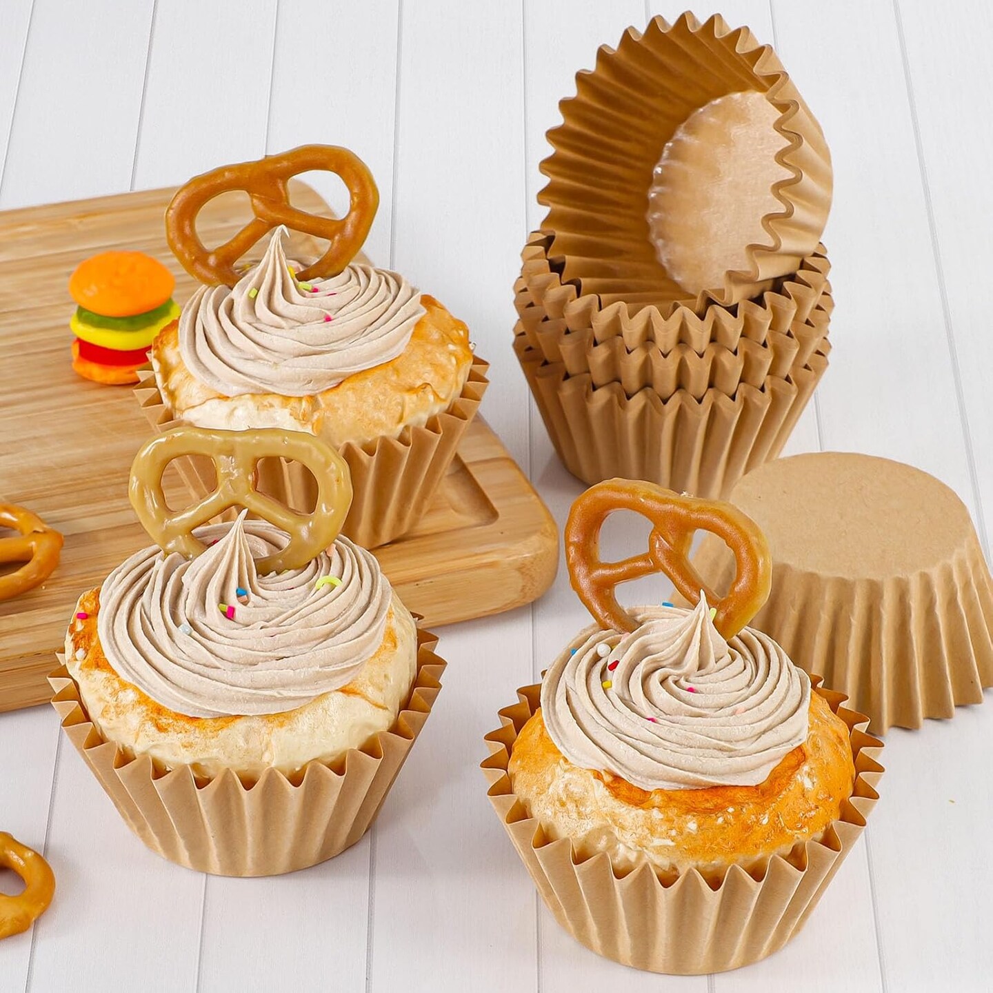 Heavy Duty Standard Natural Cupcake Liners 150 Counts - Grease-Resistant Paper Muffin Baking Cups, Odorless, No Muffin Pan Needed, Easily Peels (Natural)