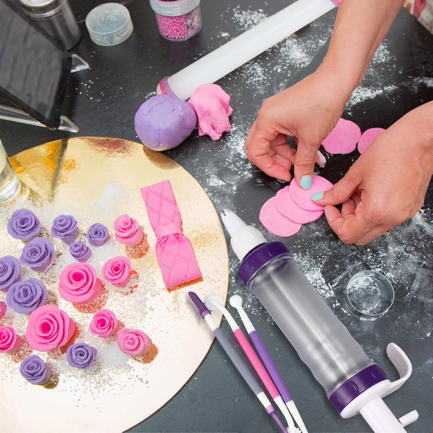 16 Pcs Cake Decorating Tool Set Include Dessert Decorating Syringe Cookie Decoration Brushes Sugar Stir Needle Scriber Fondant Paste Tool Rolling Pin for Cookie Cake Supplies