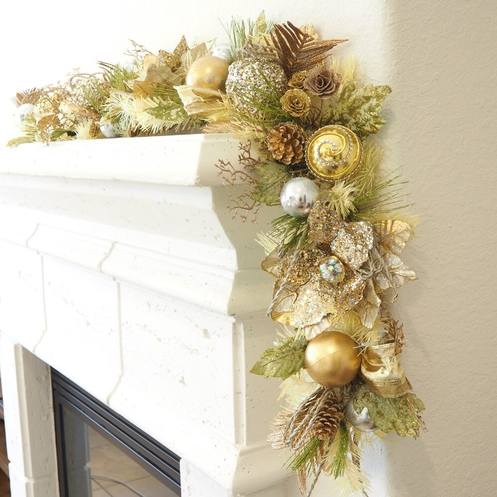 Gold Poinsettia Garland, Champagne Gold Poinsettia Garland