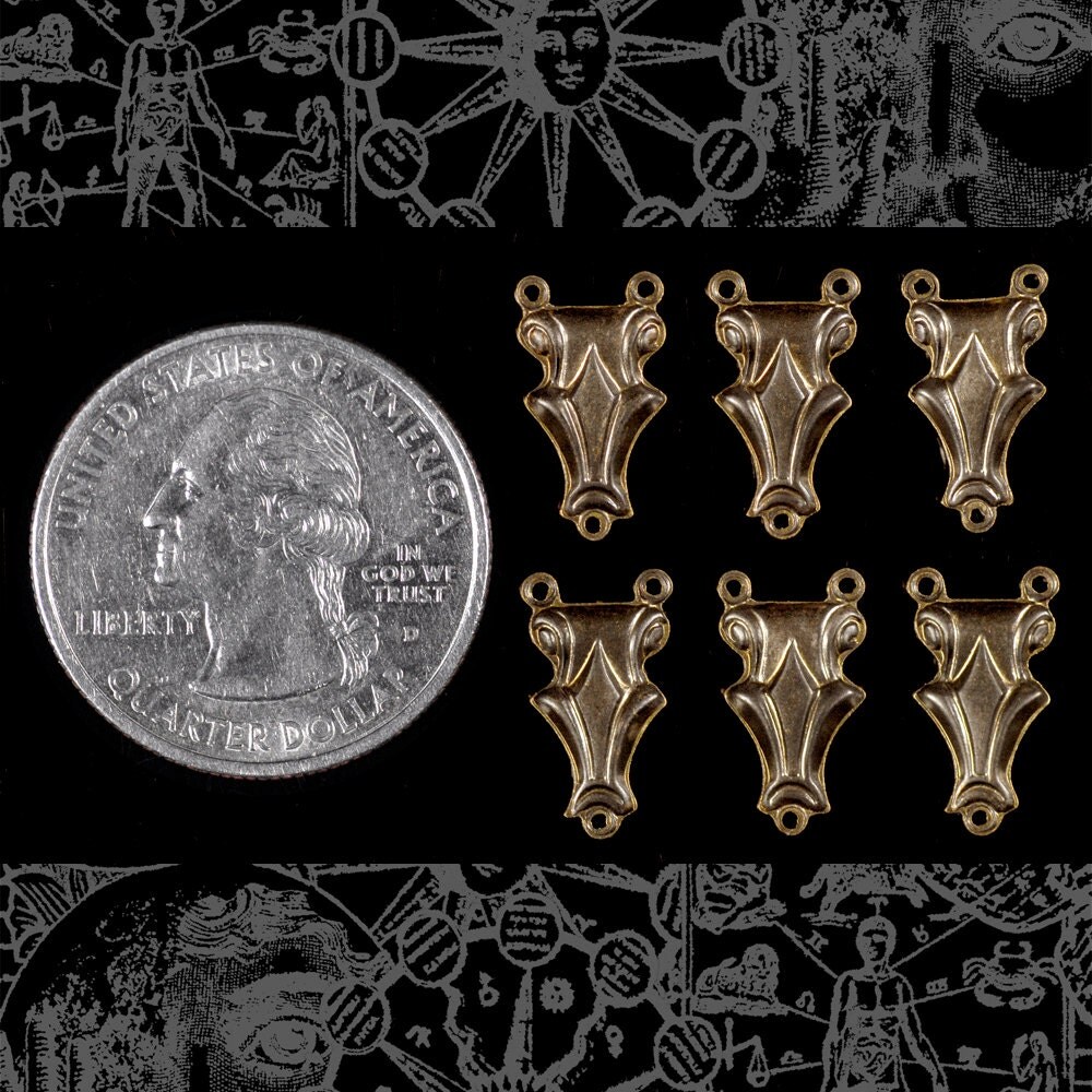 Antiqued Brass Corbel Triangular Three Ring Connectors - Set of Twelve - AB-3C13