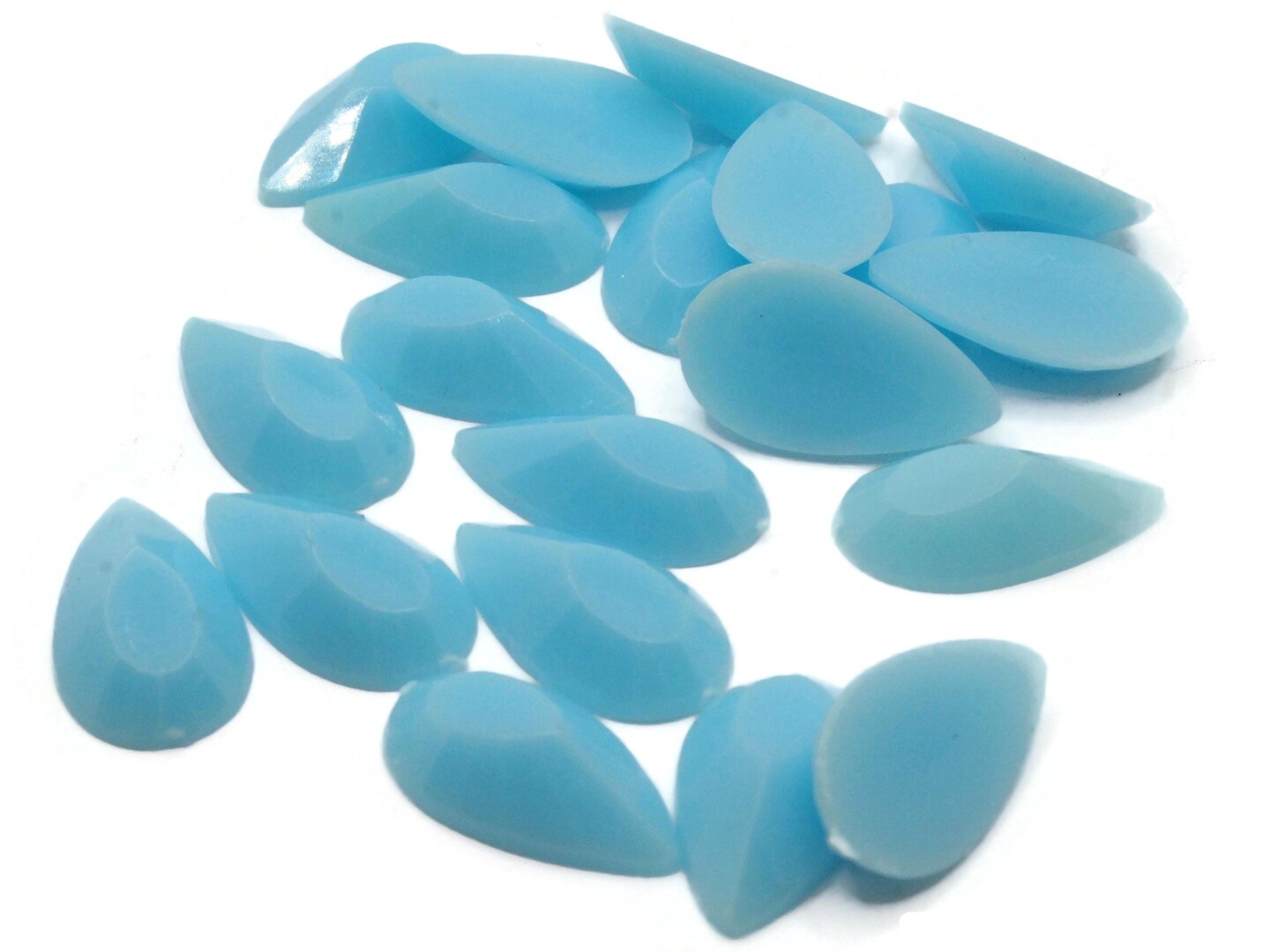 20 20mm Faceted Teardrop Light Blue Vintage Flatback Plastic Cabochons