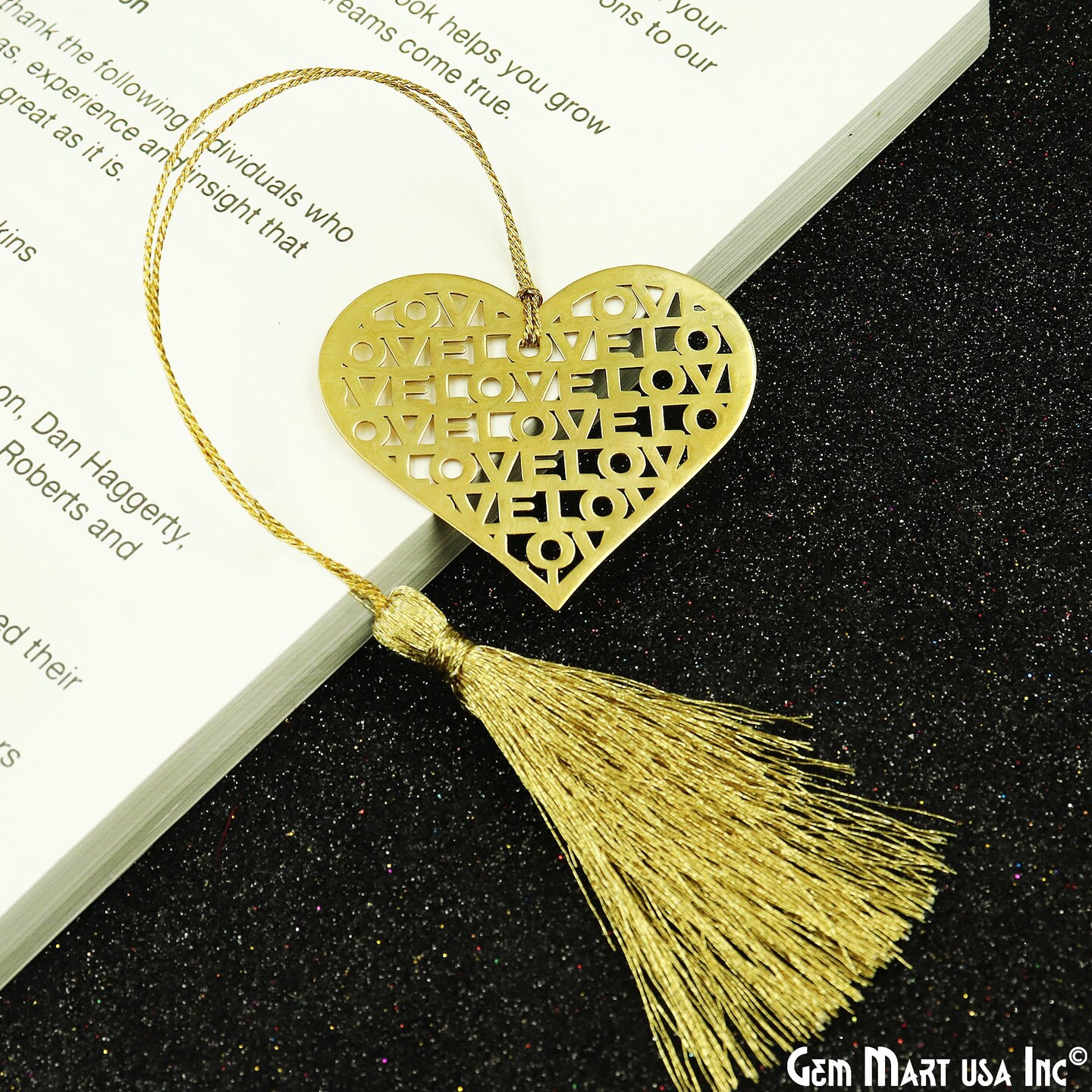 Metal Heart Love Bookmark With Tassel. Gold Bookmark, Reader Gift, Handmade Bookmark, Page Marker, Aesthetic Gift. 51x40mm