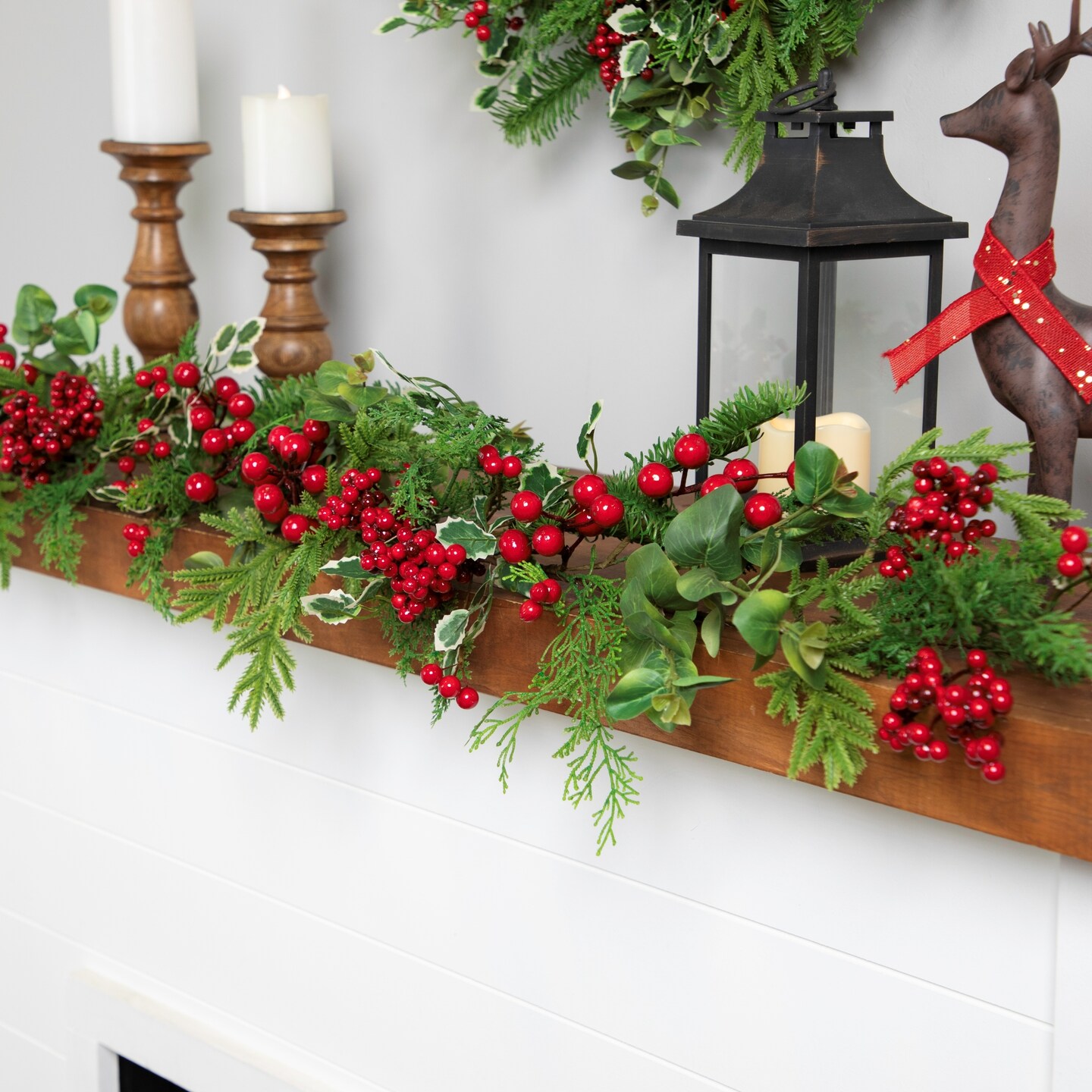 Northlight Mixed Pine, Cedar and Berries Artificial Christmas Garland - 5&#x27; - Unlit