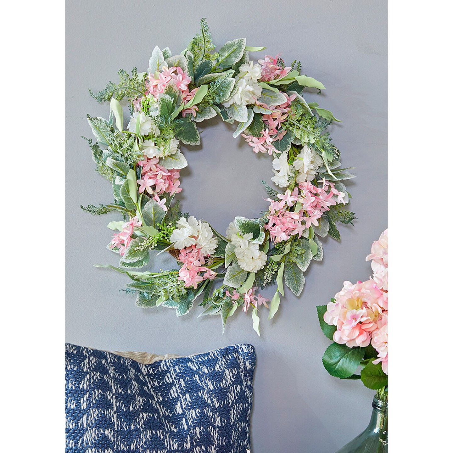 24&#x22; Mixed Flower Wreath Pink, White &#x26; Green Floral Arrangement