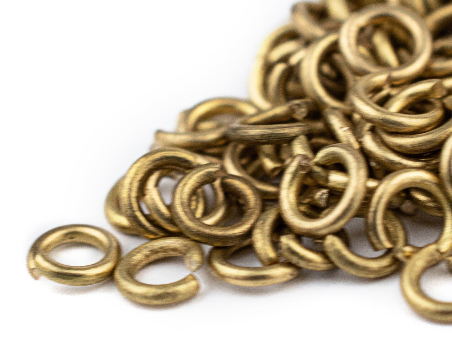 The Bead Chest Brass 4mm Round Open Jump Rings, Pack of 100