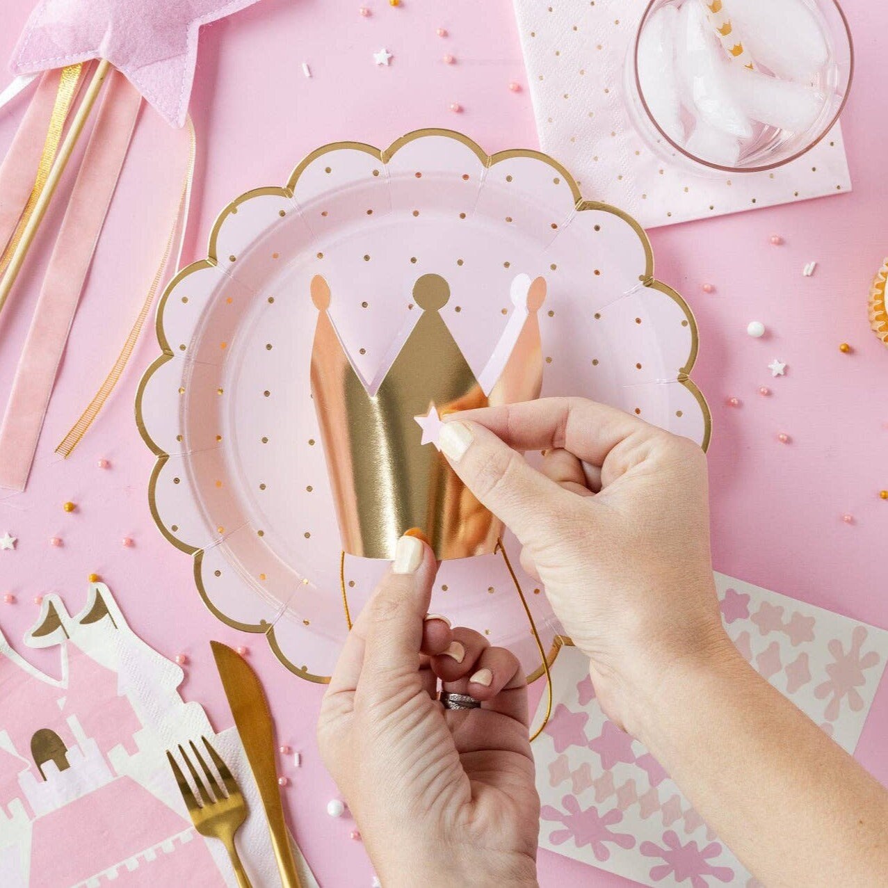 PRINCESS DECORATE YOUR OWN CROWNS