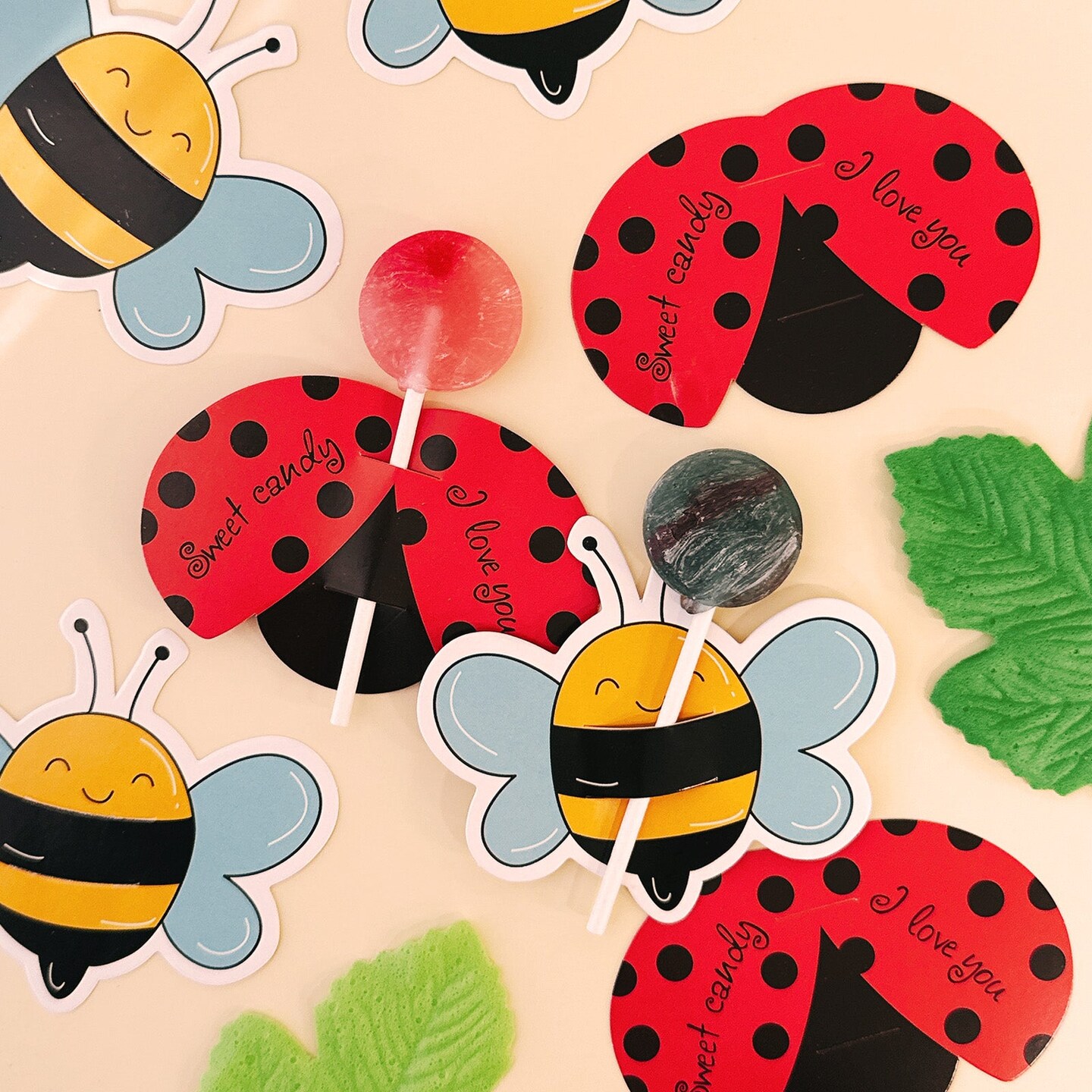 Wrapables Birthday Lollipop Paper Card Candy Holders, Party Supplies, Decorations, Party Favors (100pcs), Ladybugs and Bees