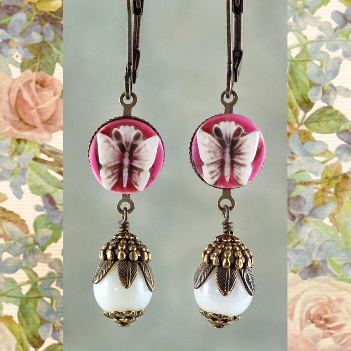 Antiqued Brass Round 10mm Cabochon Connectors - Set of Twelve - AB-2C26