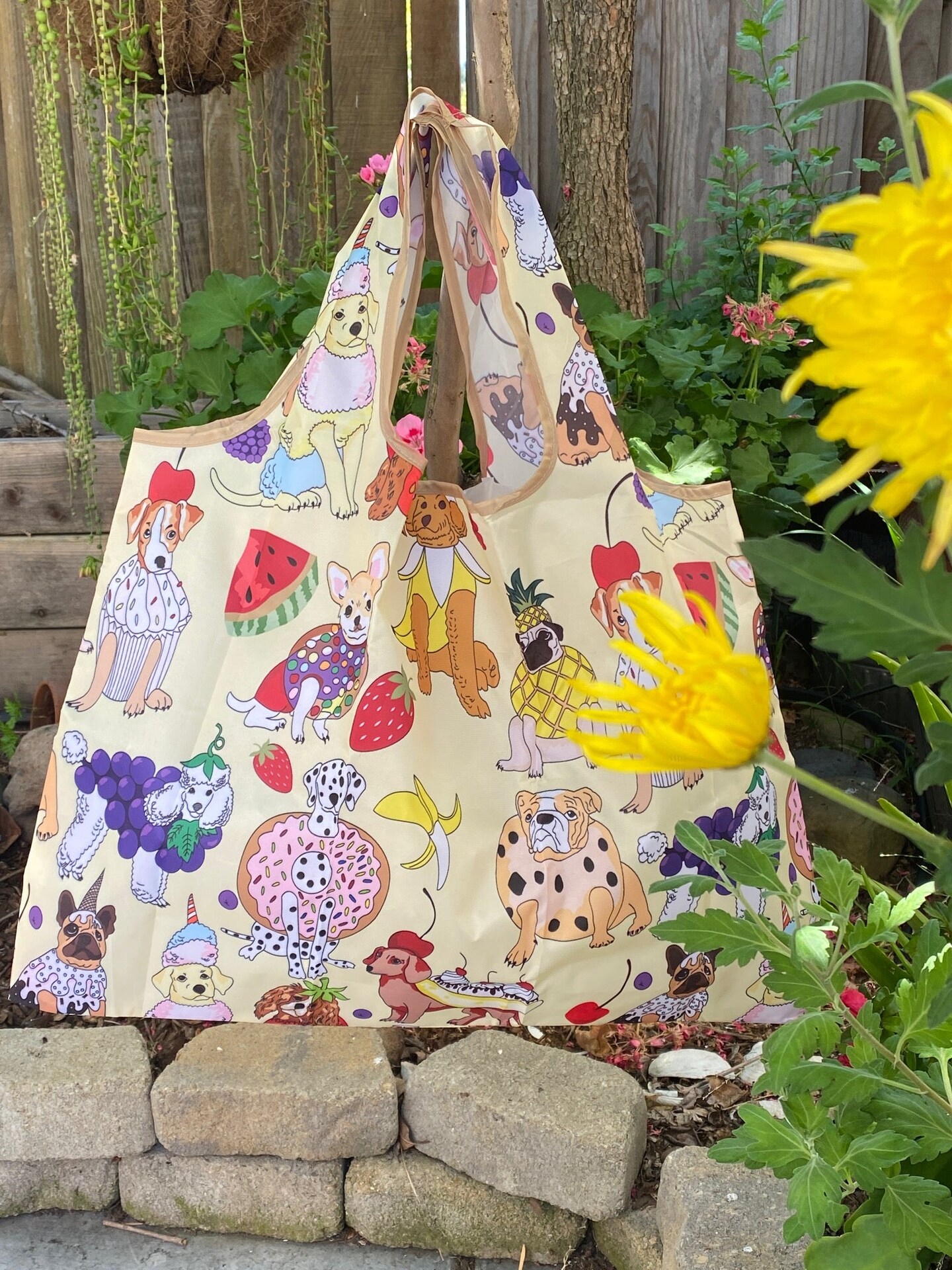 Wrapables Large Foldable Tote Nylon Reusable Grocery Bags, Dessert Dogs