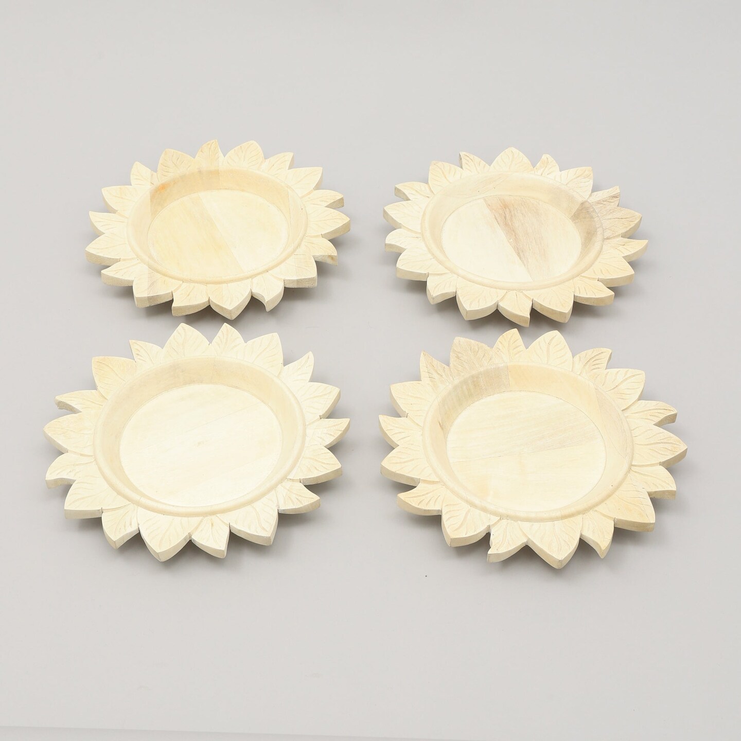 Handcrafted Natural Wood Charger Plates &#x2013; Eco-Friendly, 13&#x201D;