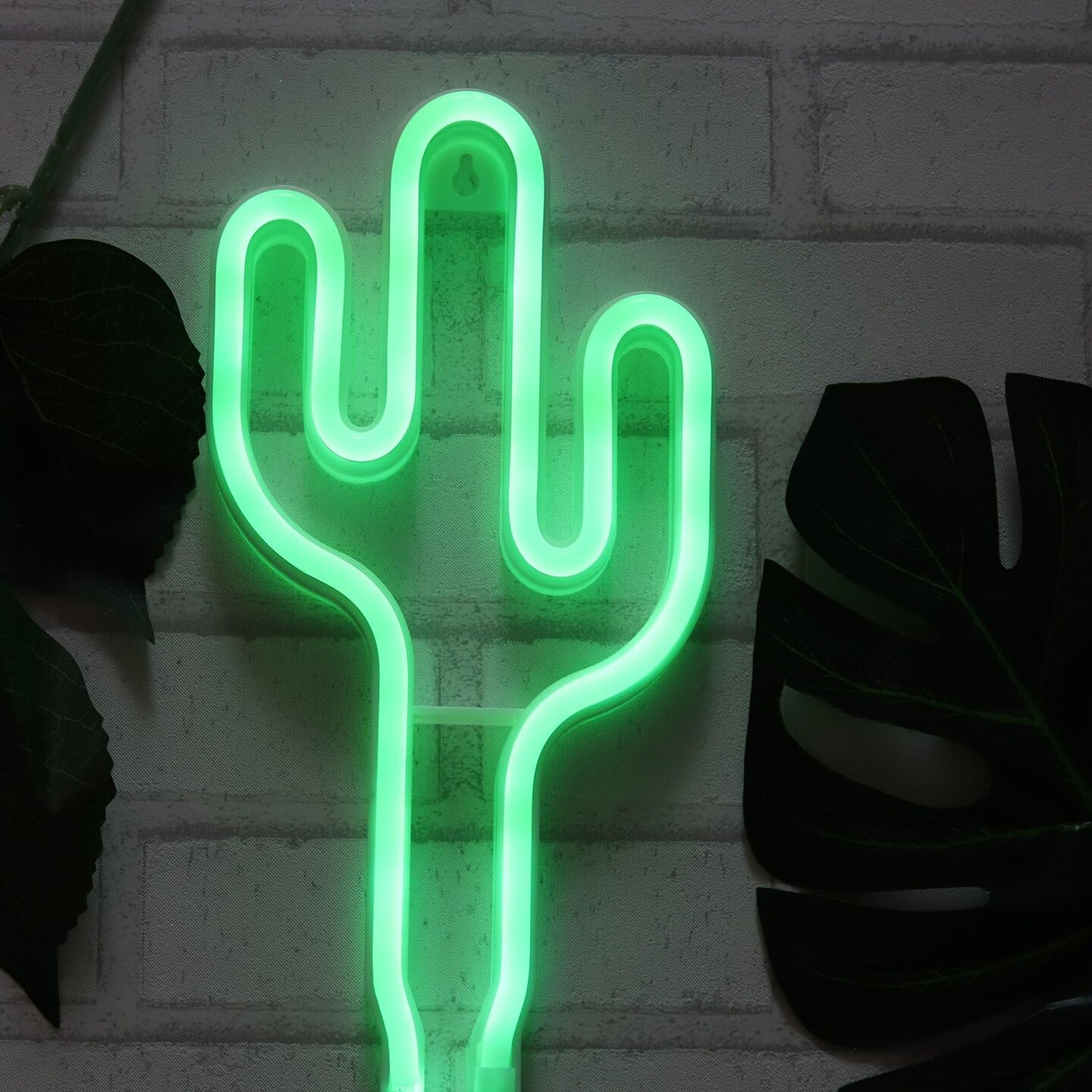 Summer Tropical Cactus Neon Light &#x2013; Summer LED Wall Decor, USB or Battery Powered Night Light for Bedrooms, Kids&#x2019; Rooms, and Beach Party Vibes