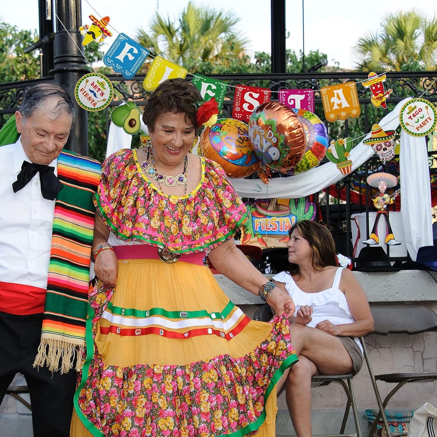 Cinco De Mayo Banner Mexican Party Supplies Sign Banner Garland Fiesta Party Decoration Day of The Dead Backdrops Ceiling Hanging Card Tissue Decorations for Mexican Festival Tacol Theme Birthday
