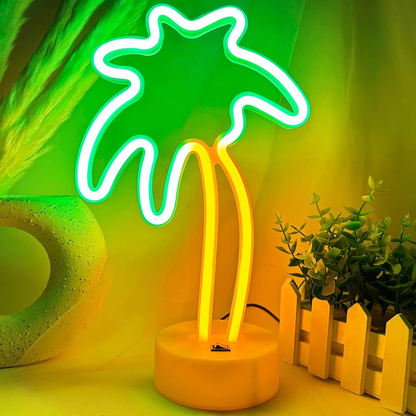 Summer Green Palm Tree Neon Sign &#x2013; LED Lamp, USB/Battery Operated, Small