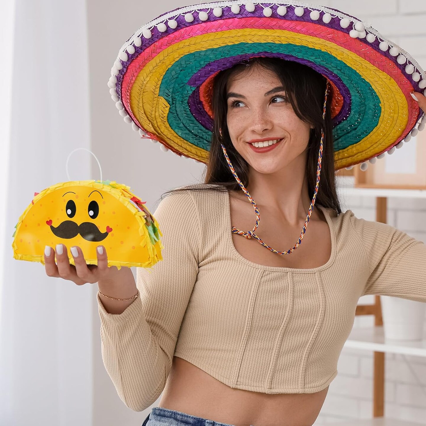 8 Pack Mini Pinata Mexico Taco Piñatas for Cinco De Mayo Party Fiestas Piñatas Birthday Celebrate Party Decoration Fun Taco Tuesday Event, 6 x 2 x 3.5 Inches