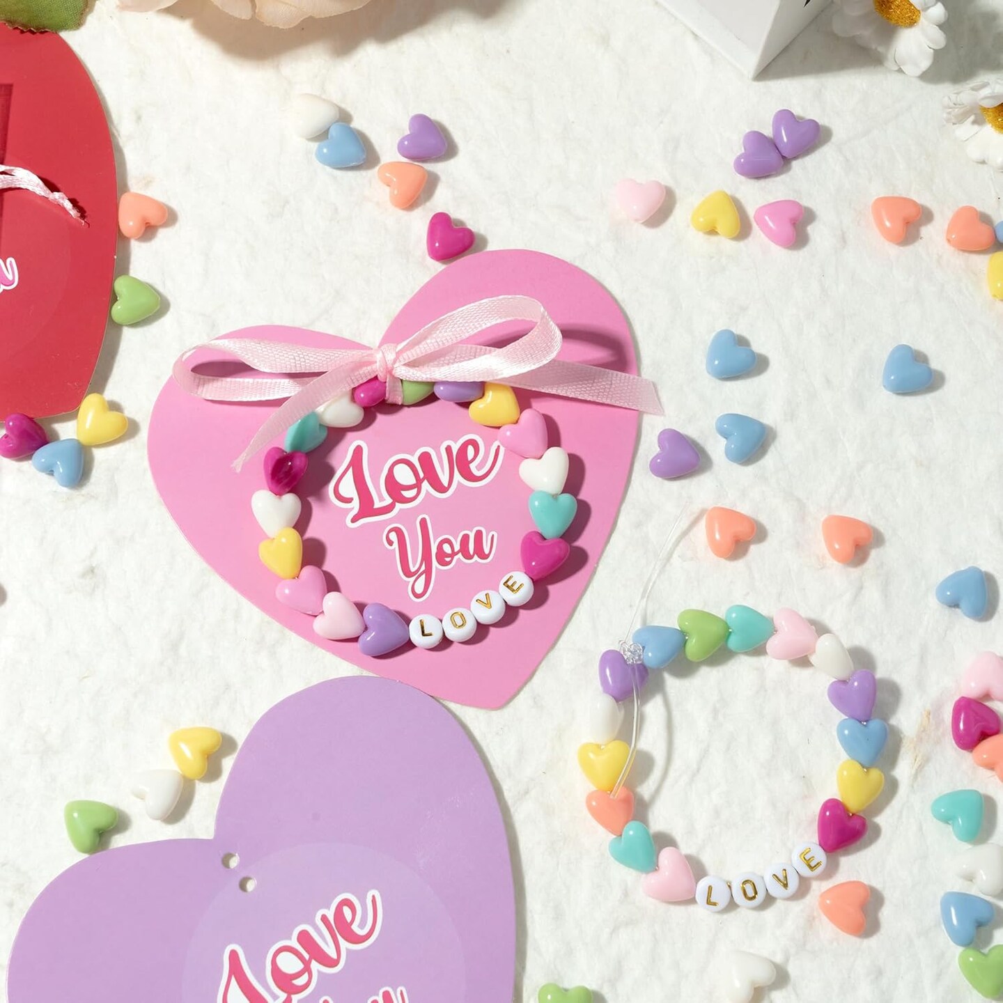 Mother’s Day Card Making DIY Bracelet Craft Kit for Kids – 24 Pack LOVE Letter Beads Bracelet Set with Heart Greeting Cards, Gift Bags & Elastic String for Classroom & Party Activities (Ages 6–12)
