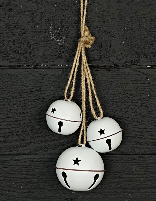 White Metal Jingle Bell Cluster with Rope &#x2013; Rustic Farmhouse Christmas Door Hanger