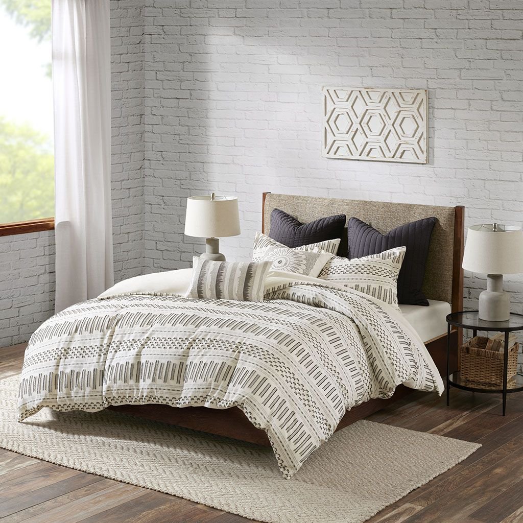 Edge Collections - 20' x 36" - White - INK+IVY King/Cal King Ivory Rhea Cotton Jacquard Comforter Mini Set - 1 Set