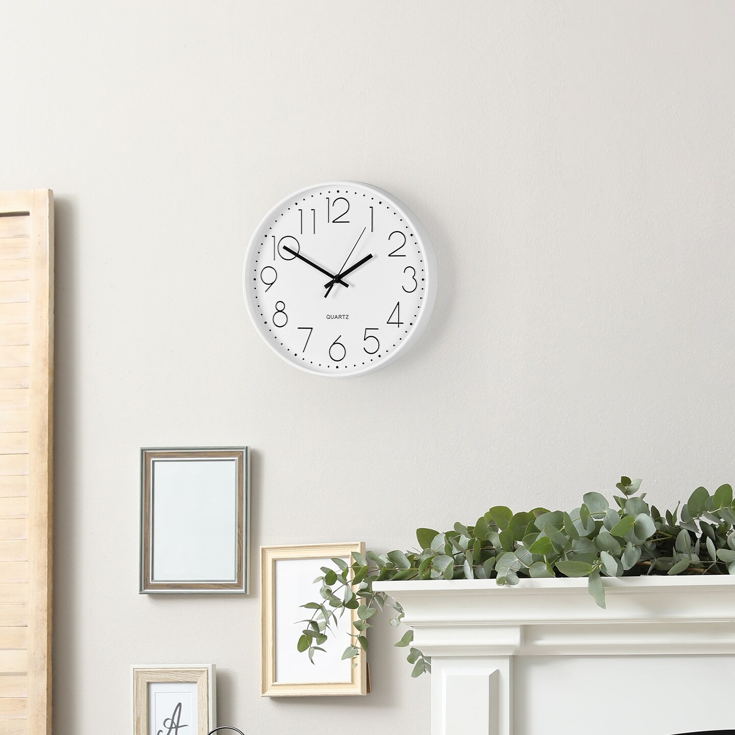 Non-Ticking Silent Wall Clock, 11.5 Inch White Quartz Wall Clock with Large Clear Numbers for Home Decor