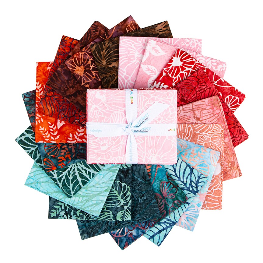 Expressions Batiks Poppy Seeds Fat Quarter Bundle by Riley Blake (FQ-23595-19)