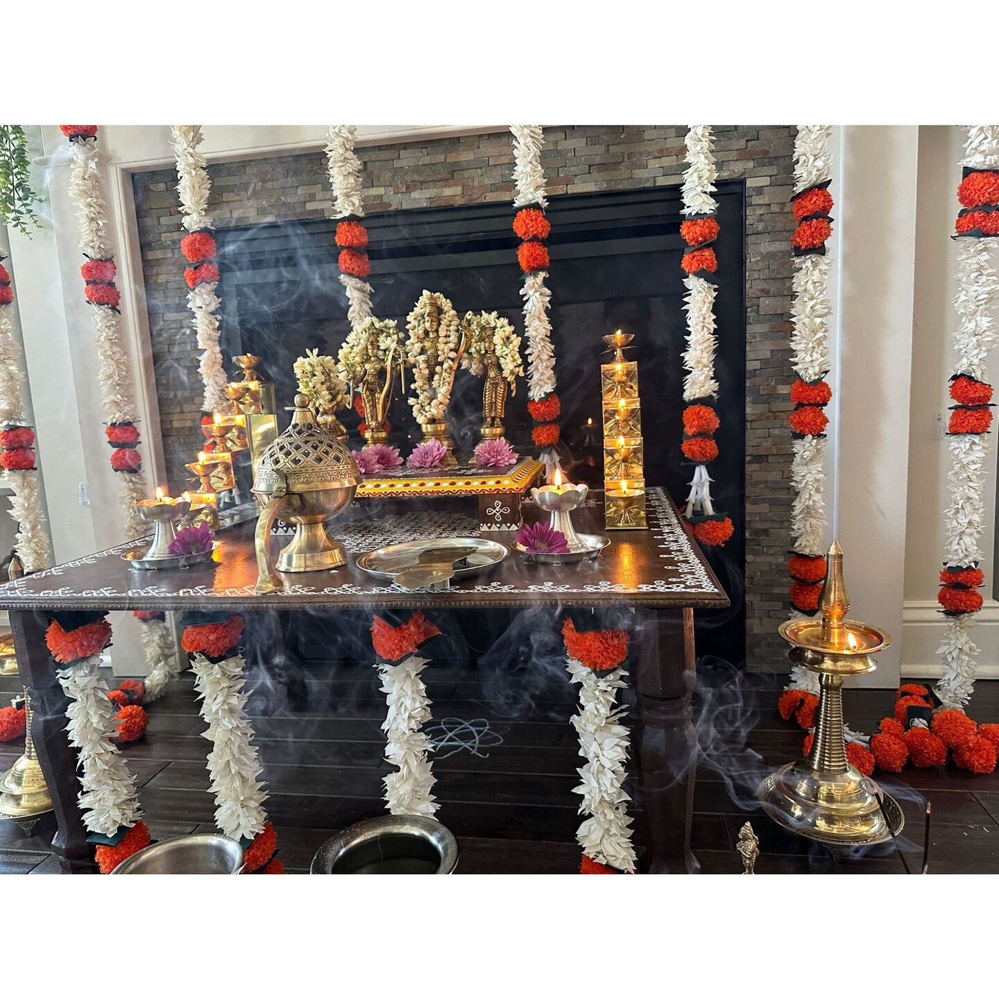 Jasmine Marigold Flowers Garland for Home Party Door Hanging Diwali Decorations Day of the Dead Dia De Los Muertos Ofrenda Halloween Mexican Fiesta Decor