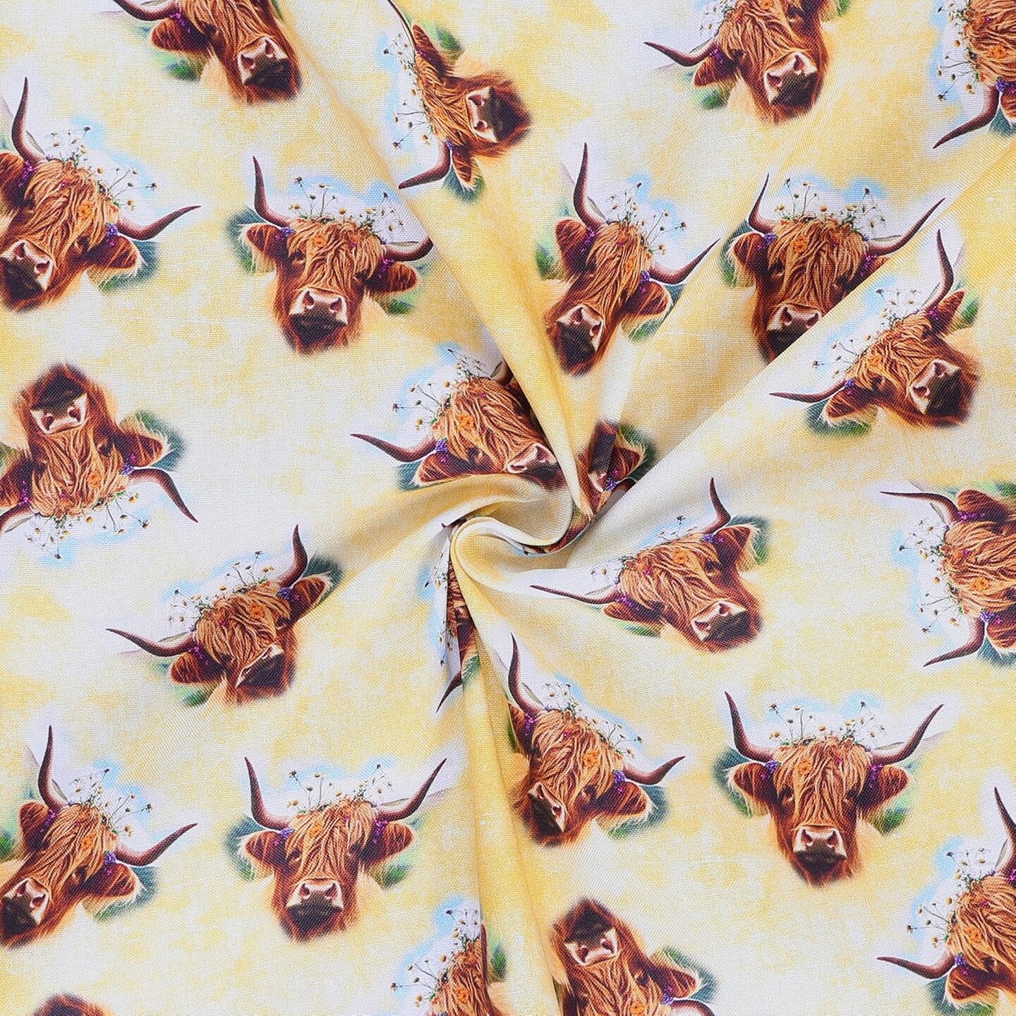 Mook Fabrics Highland Cow Cotton Fabric [45in. Wide] - By The Yard