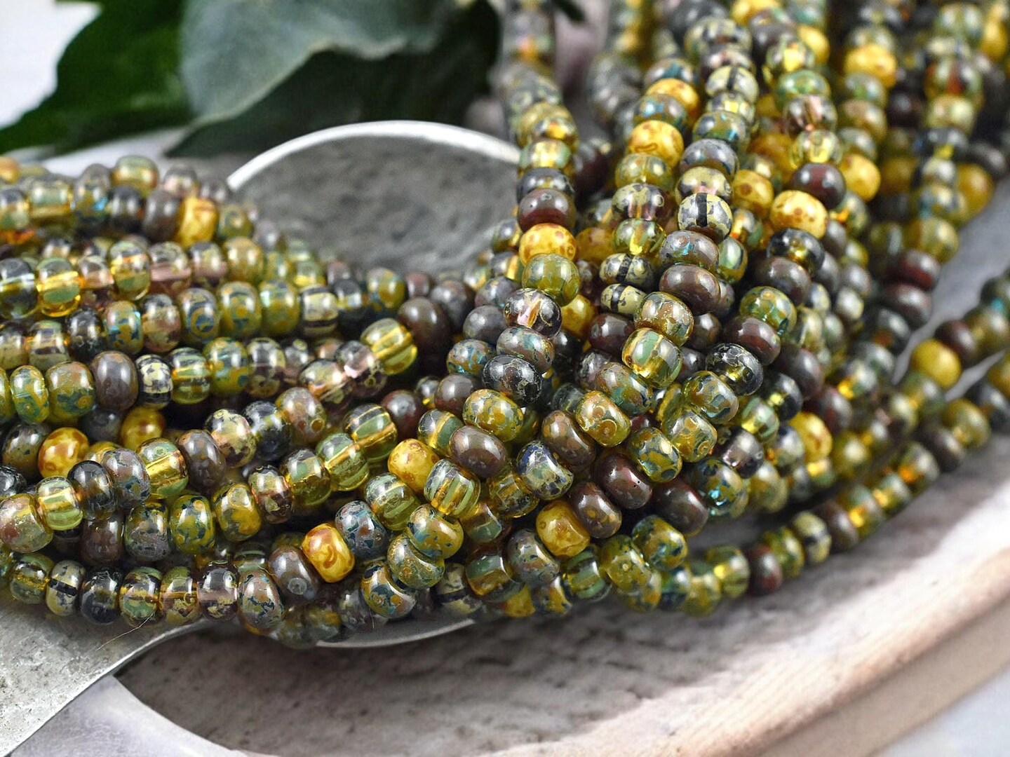 6/0 Aged Bear Striped Picasso Czech Glass Seed Bead Mix (21