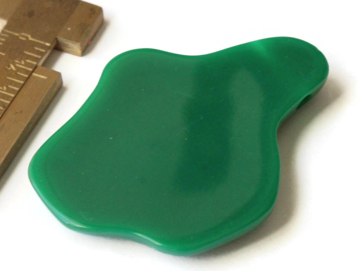 52mm Green Vintage Lucite Blob Pendant