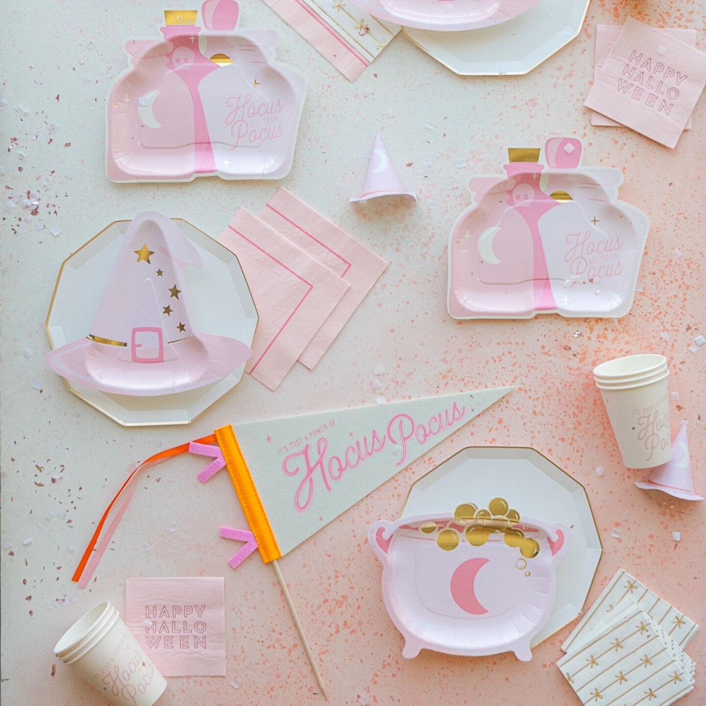 PINK WITCH HAT PLATES