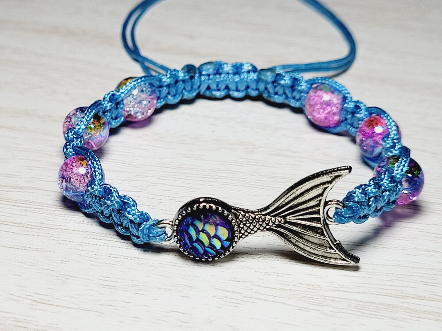Mermaid Tail - Rainbow Glow Beads | Woven Accessory | Friendship Bracelet | Adjustable | Purple - Teal - Ocean Blue | Knotted Macrame