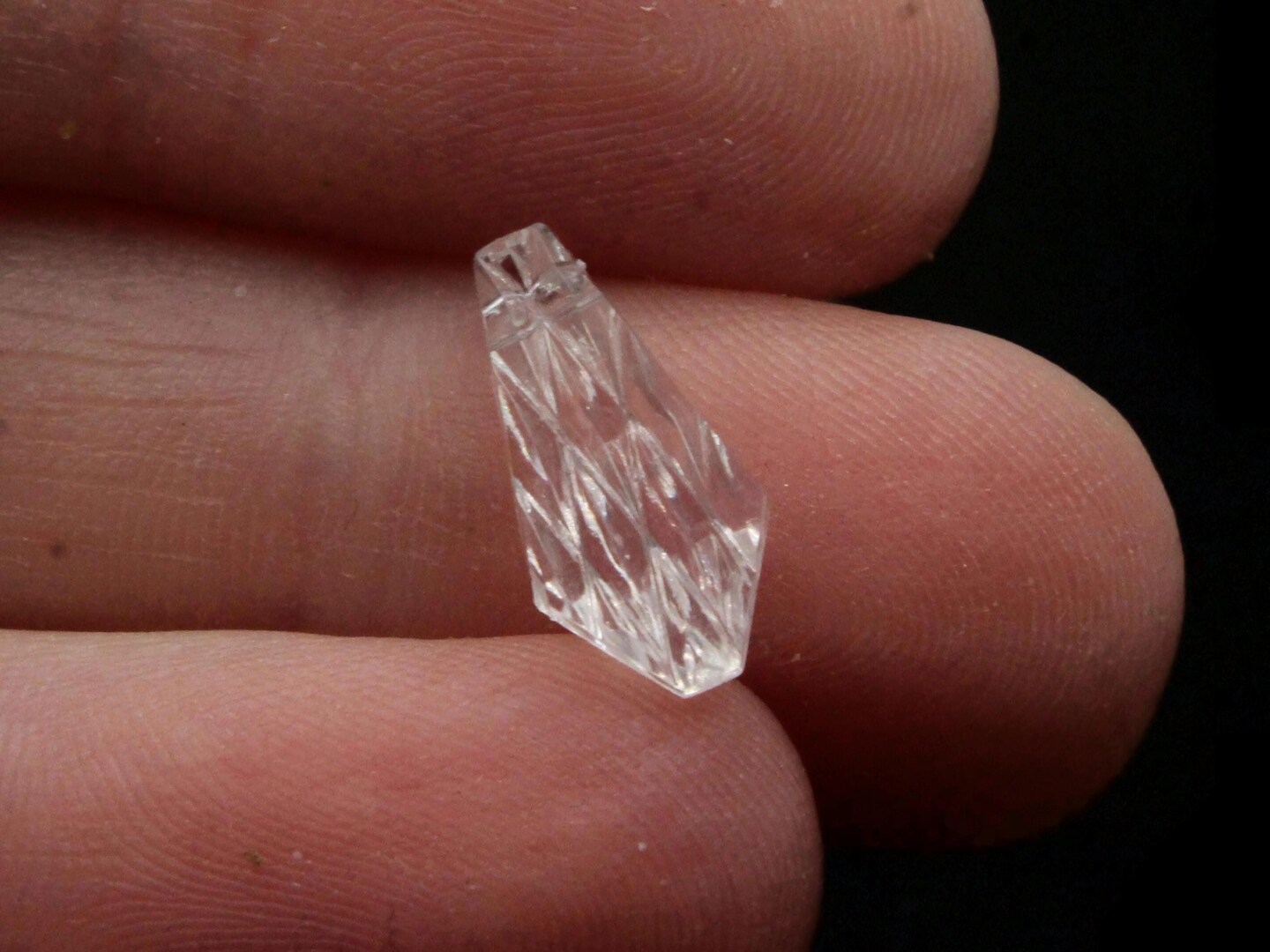30 14mm Clear Vintage Plastic Scored Diamond Drop Beads