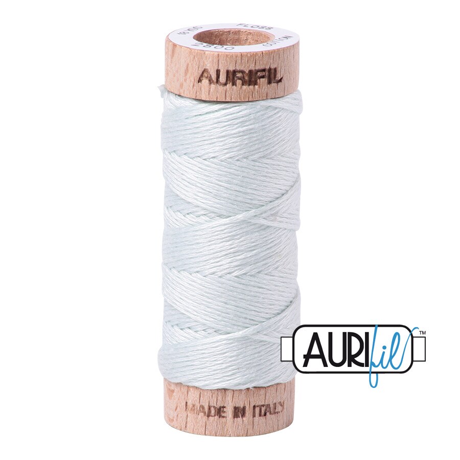 Mint Ice (2800) | Aurifloss Small Spool (18M / 18Y) | Aurifil Thread