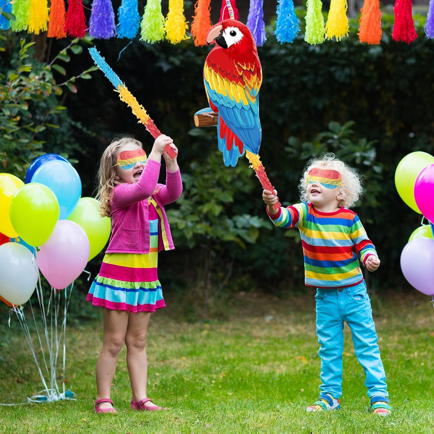 Small Parrot Pi&#xF1;ata Hawaiian Party Supplies Parrot Pi&#xF1;ata Bird Toy with Blindfold Stick for Luau Hawaii Summer Rainforest Tropical Pirate Theme Birthday Decorations